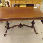 400 3581 COFFEE TABLE